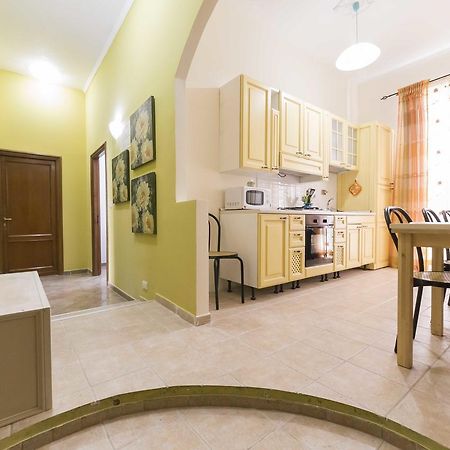 Albachiara Guest House Roma Esterno foto